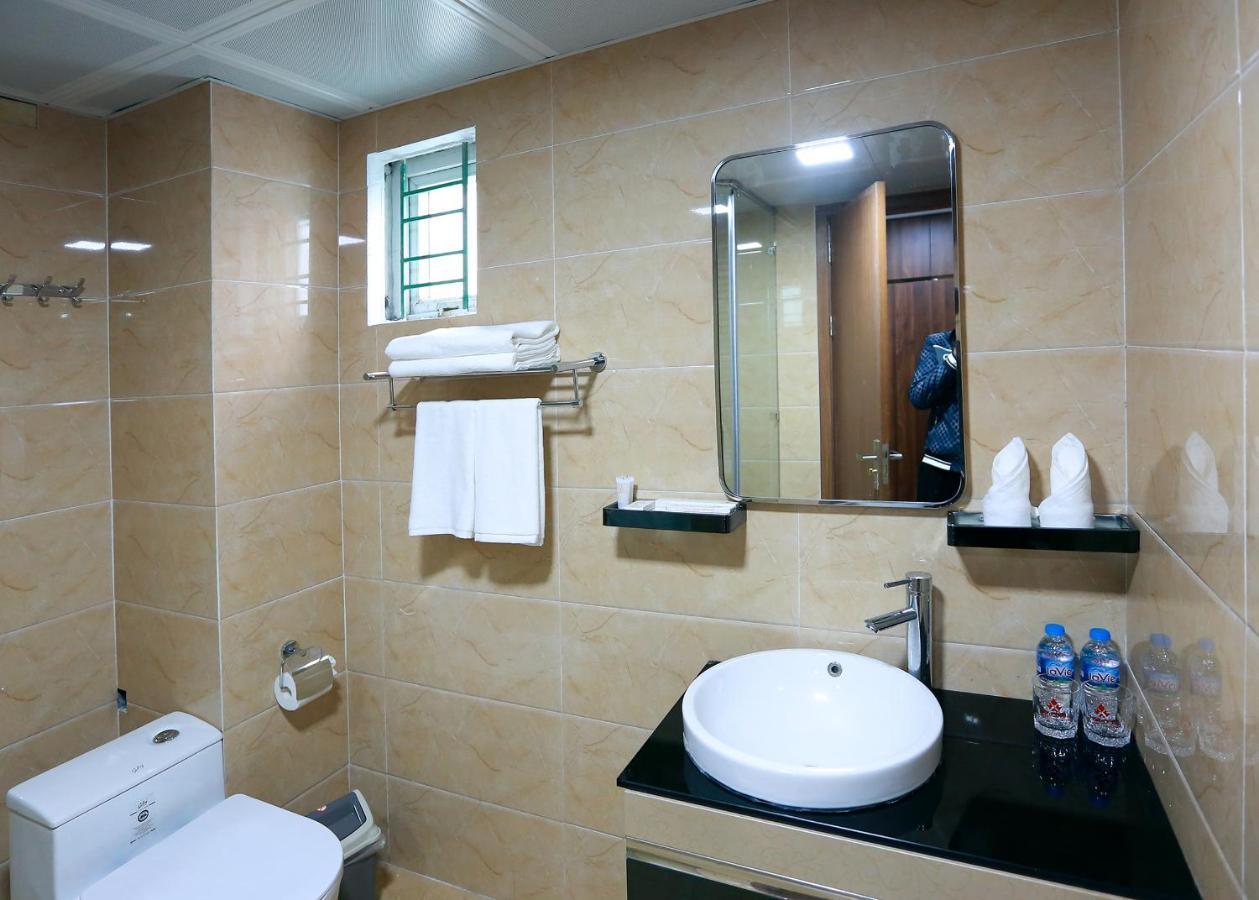 Olala Hotel Cam Pha 外观 照片